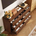 Cassettiera con maniglie in metallo